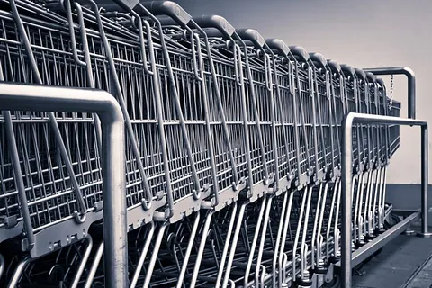 Handlevogner i rekke